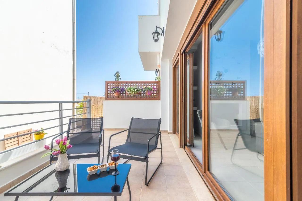 Сasa de vacaciones Trinity Seaside Family Maisonette Goúrnes